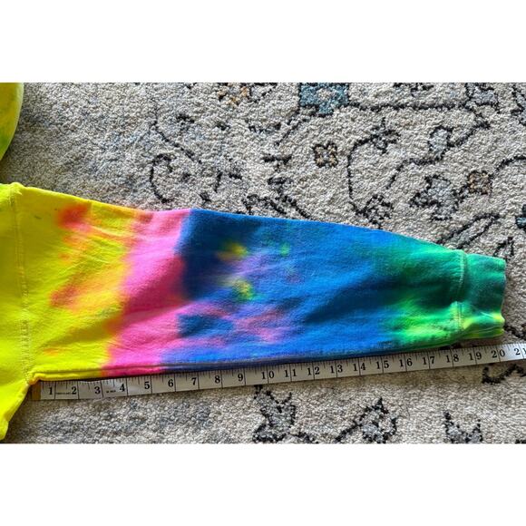 Gildan Unisex Tie-Dye Hoodie Peace Love Dance Graphic Size S Multicolor - Picture 6 of 7